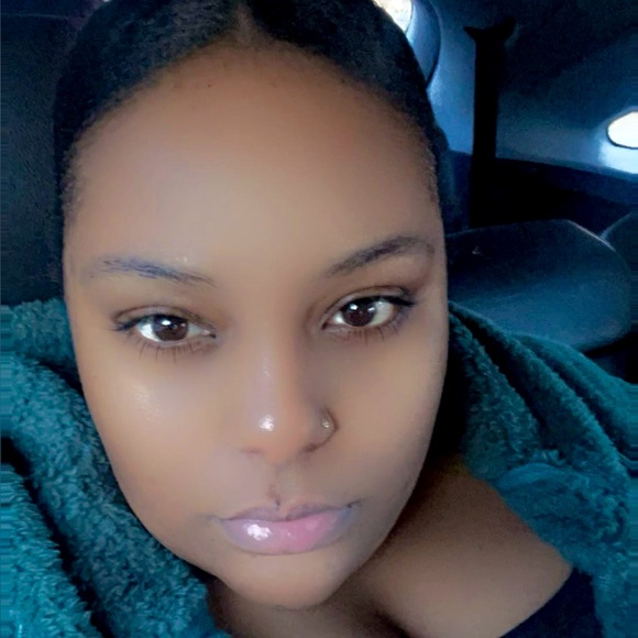 Meet your Posher, Dameshae - Picture 1 of 1